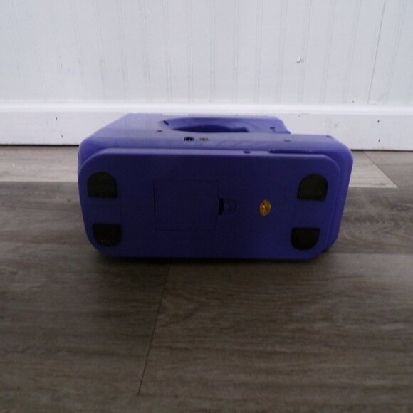 Pixie The Craft Singer Sewing Machine - Picture 4 of 4